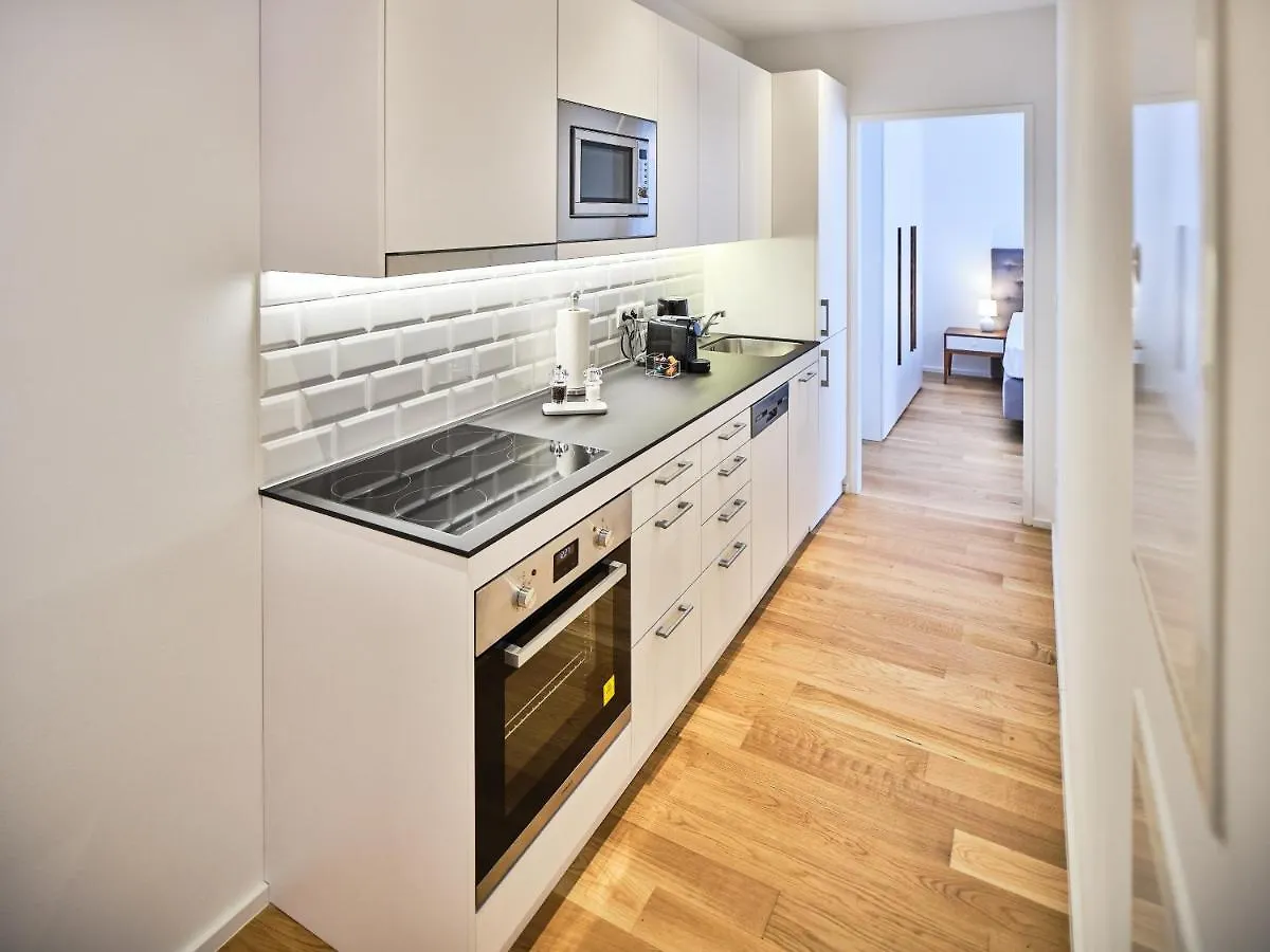 Myfavorit Apartments - Spacious Apartments Next To Puplic Transport U1 Direct Connection To Citycenter Viena Austria
