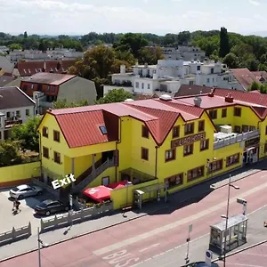 3* Szálloda Mr.liao