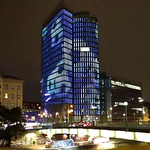  דירה Spacious & Deluxe Big Near Prater