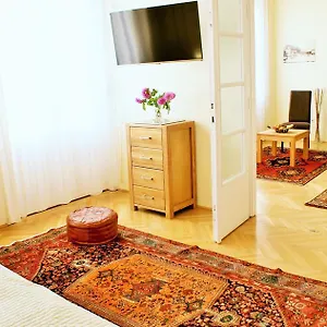 supercentral-apartment.inbudapesthotels.com/