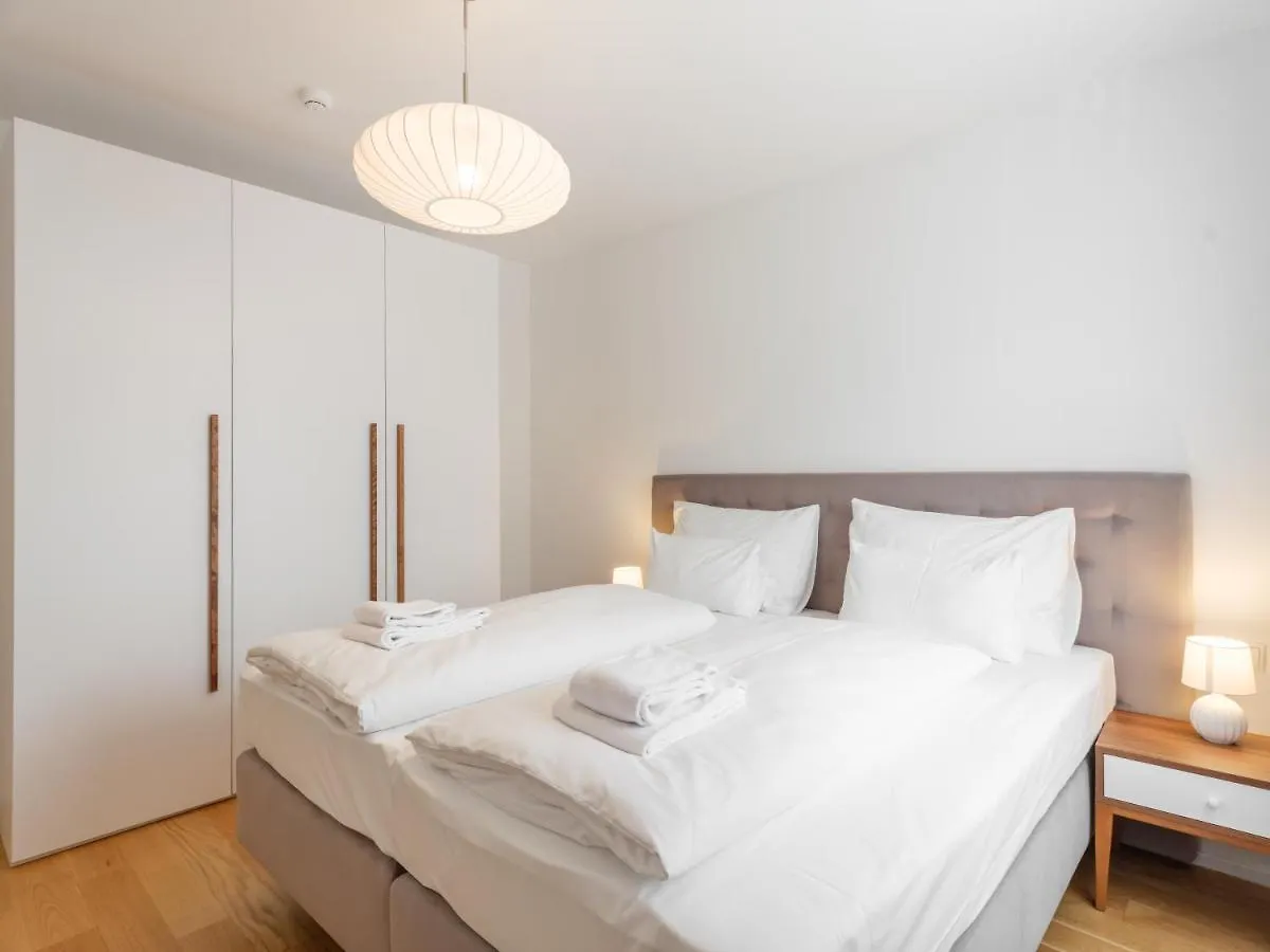Myfavorit Apartments - Spacious Apartments Next To Puplic Transport U1 Direct Connection To Citycenter Vienne Autriche