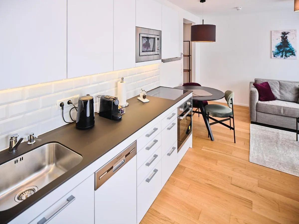 Myfavorit Apartments - Spacious Apartments Next To Puplic Transport U1 Direct Connection To Citycenter Vienne