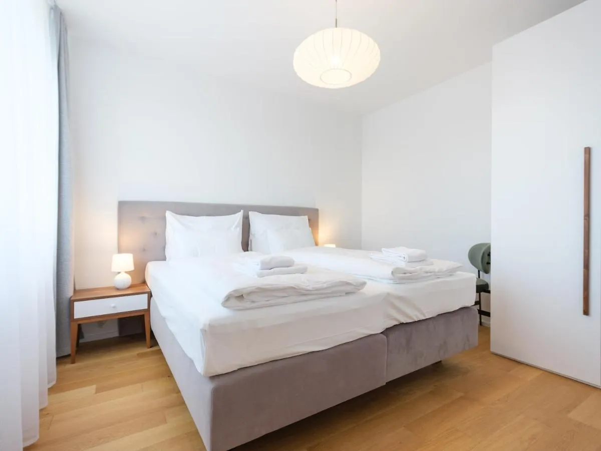 Myfavorit Apartments - Spacious Apartments Next To Puplic Transport U1 Direct Connection To Citycenter Vienne Autriche