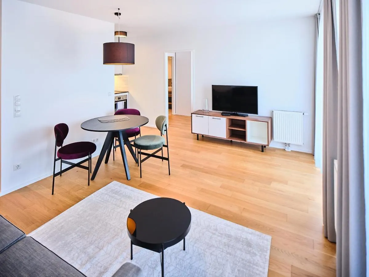 Myfavorit Apartments - Spacious Apartments Next To Puplic Transport U1 Direct Connection To Citycenter Vienne 0*,