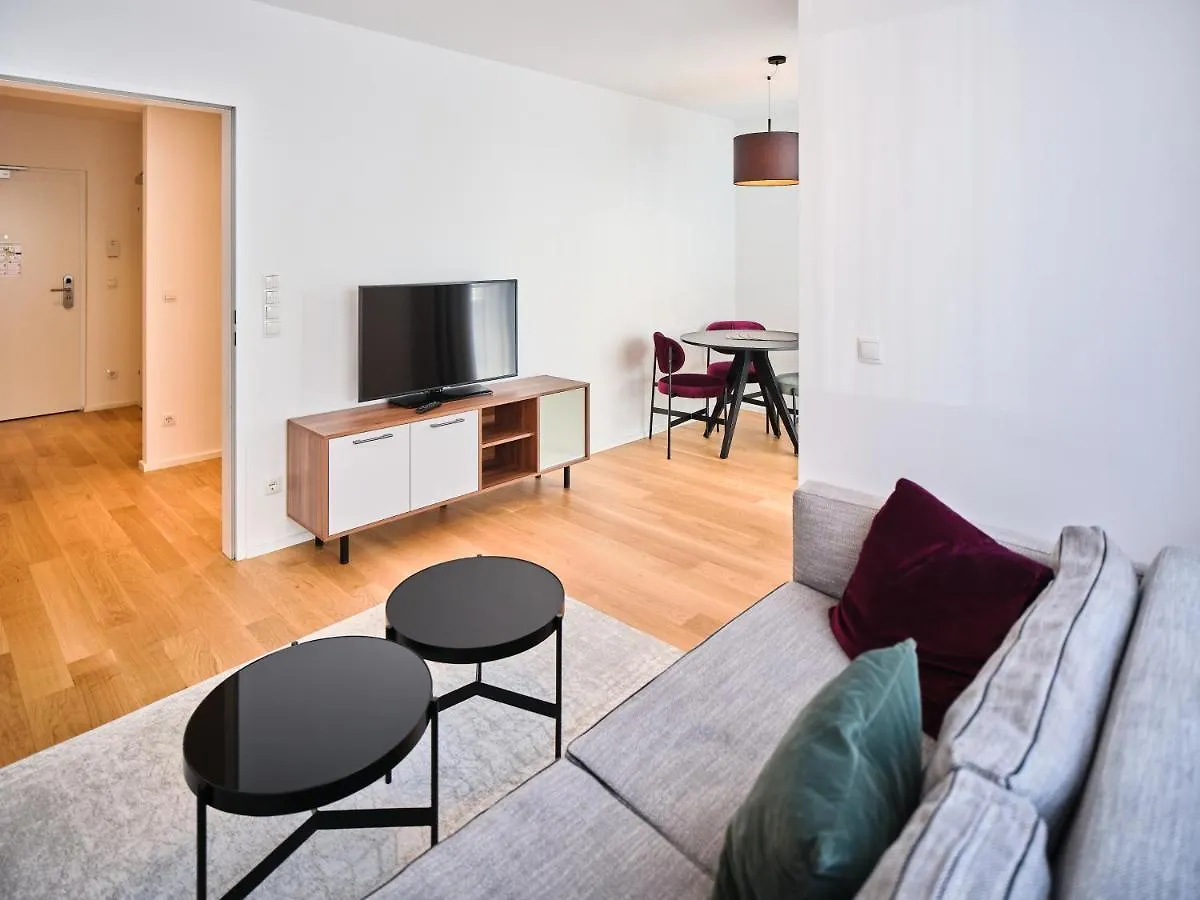 Myfavorit Apartments - Spacious Apartments Next To Puplic Transport U1 Direct Connection To Citycenter Vienne