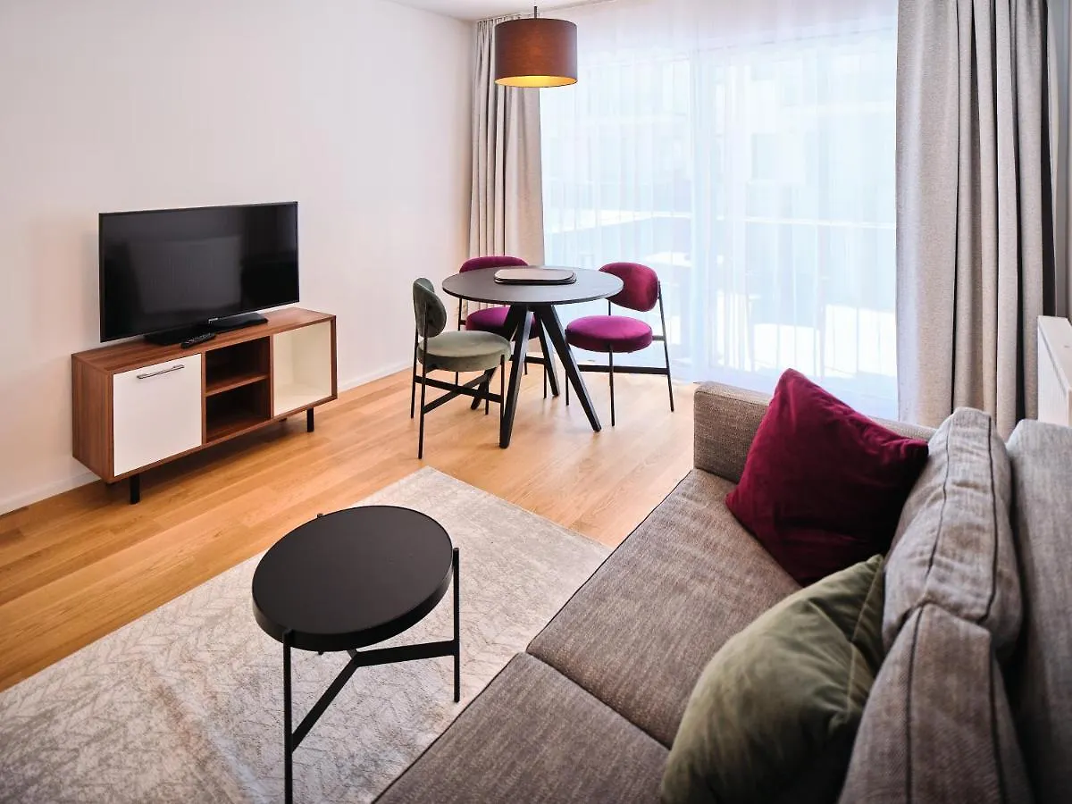 Myfavorit Apartments - Spacious Apartments Next To Puplic Transport U1 Direct Connection To Citycenter Vienne