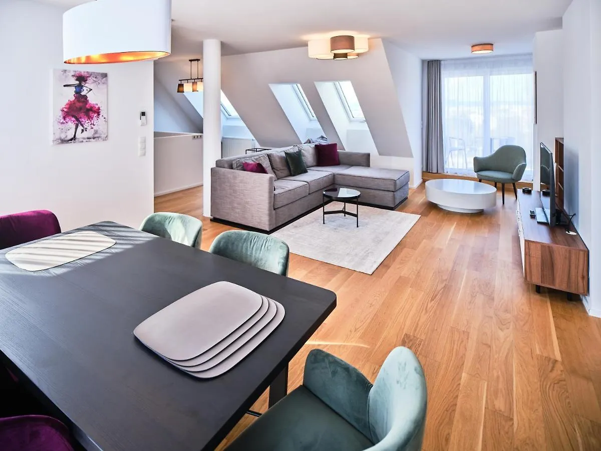 Myfavorit Apartments - Spacious Apartments Next To Puplic Transport U1 Direct Connection To Citycenter Vienna 0*,  Austria