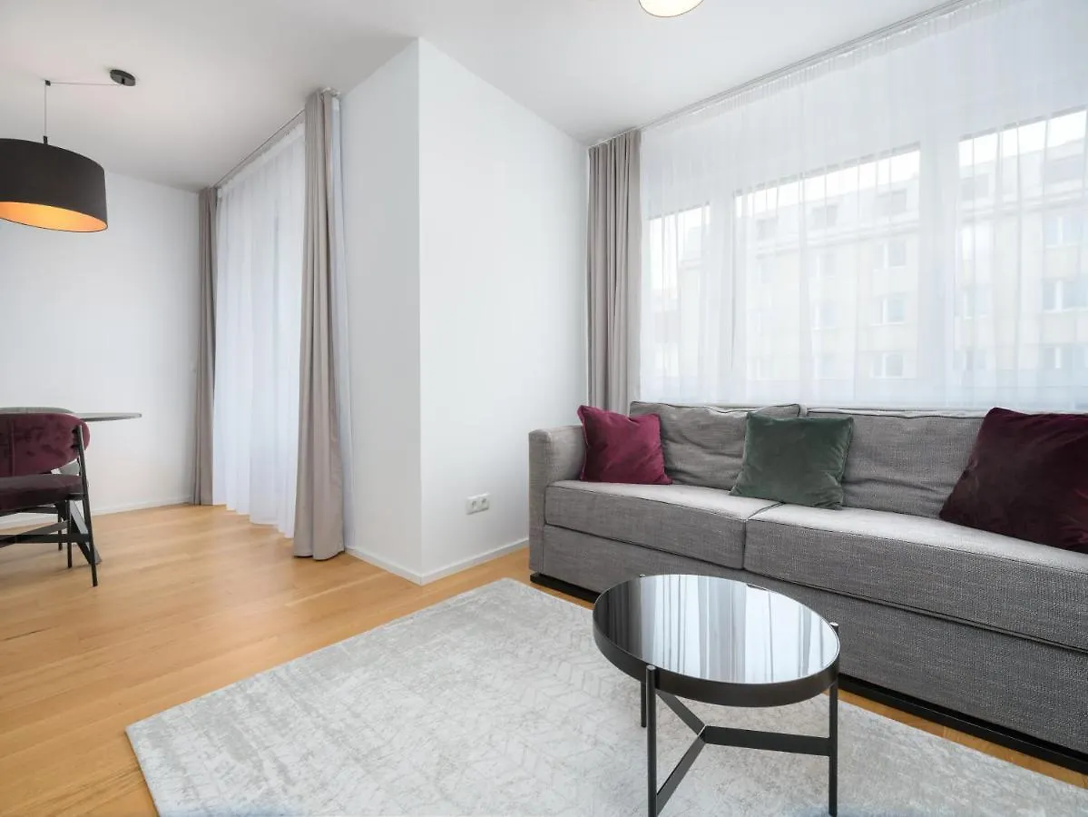 Myfavorit Apartments - Spacious Apartments Next To Puplic Transport U1 Direct Connection To Citycenter Vienna 0*,