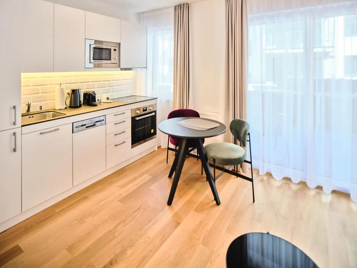 Myfavorit Apartments - Spacious Apartments Next To Puplic Transport U1 Direct Connection To Citycenter Vienna 0*,  Austria