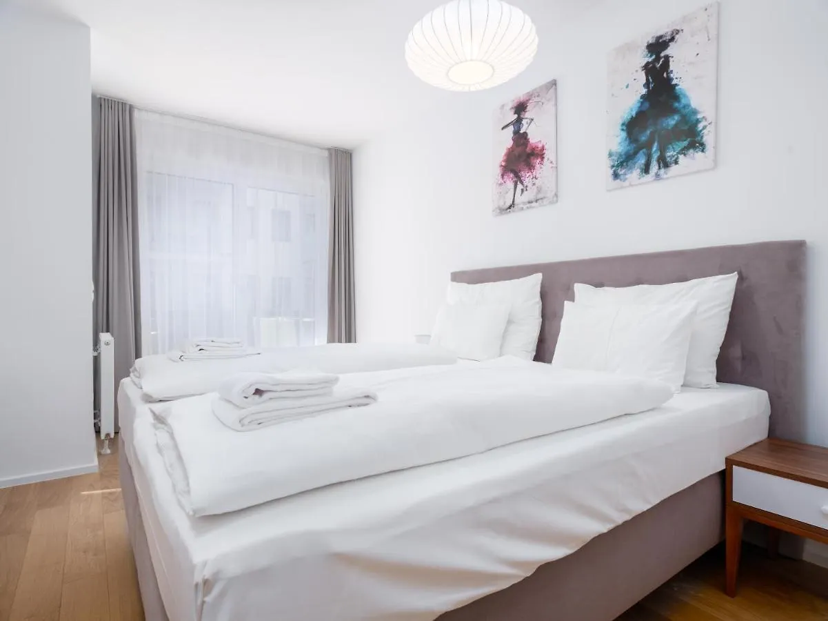 Myfavorit Apartments - Spacious Apartments Next To Puplic Transport U1 Direct Connection To Citycenter Vienna 0*,  Austria