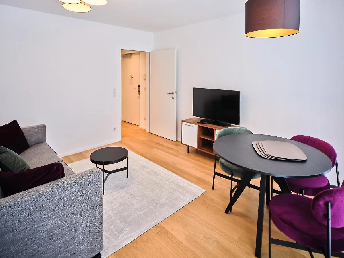 Myfavorit Apartments - Spacious Apartments Next To Puplic Transport U1 Direct Connection To Citycenter Vienna 0*,