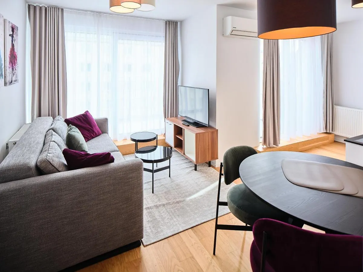Myfavorit Apartments - Spacious Apartments Next To Puplic Transport U1 Direct Connection To Citycenter Vienna
